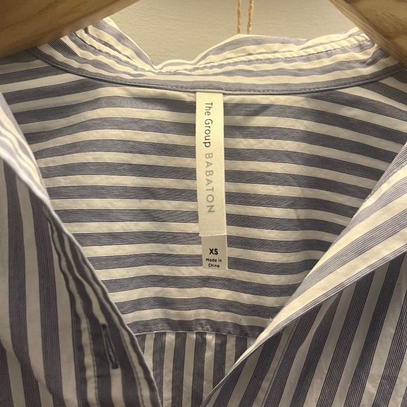 Aritzia Babaton The Group boyfriend shirt - XS - Picture 2 of 2
